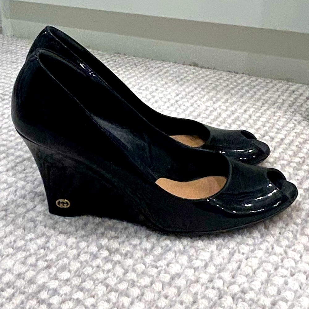 Gucci shoes